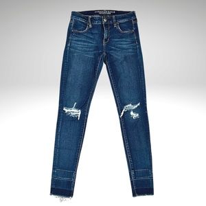 AMERICAN EAGLE Super Stretch Distressed Skinny Jeans Dark Wash Denim Size 4